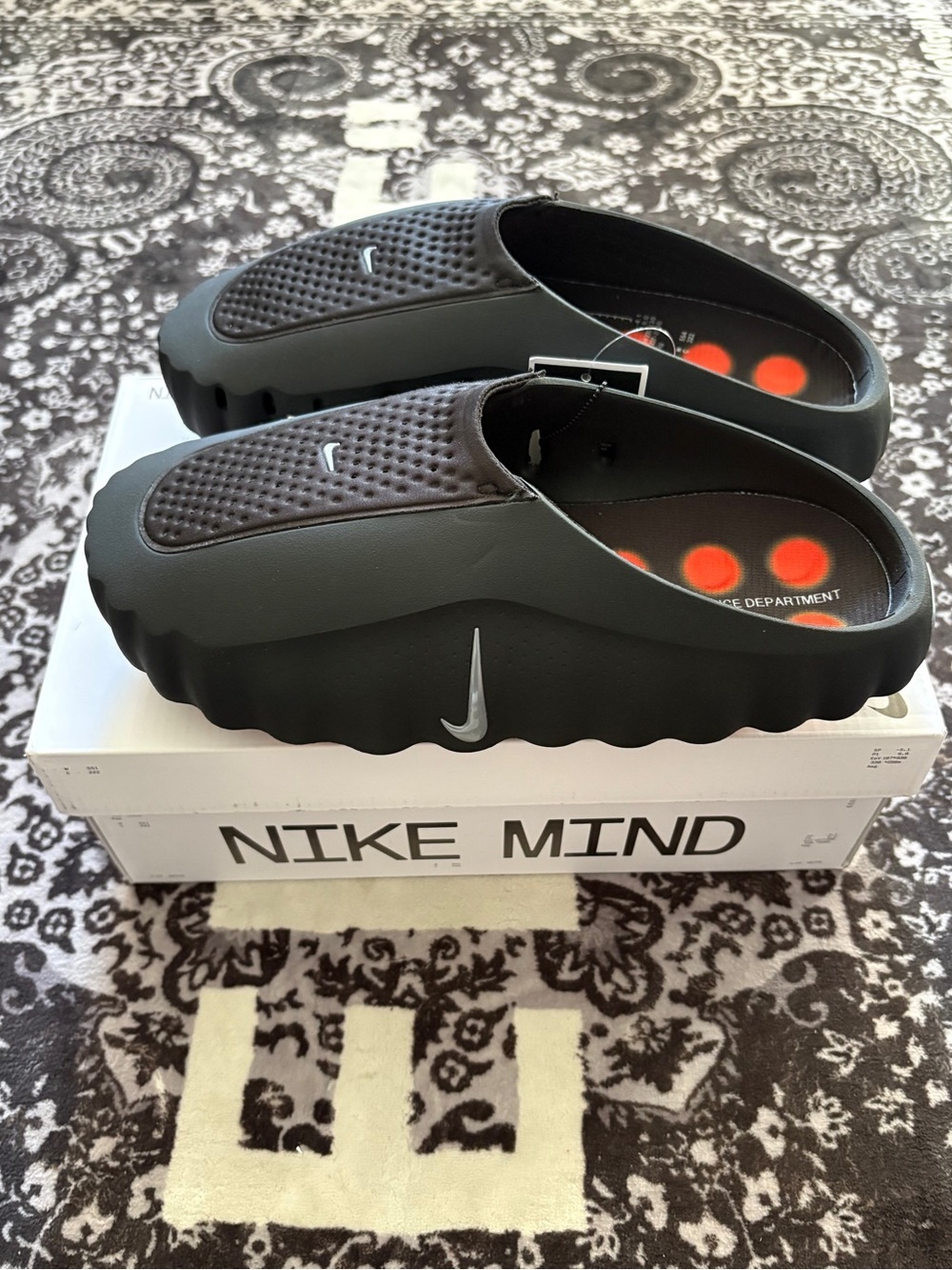 Nike Mind 001 Slides Men Black Chrome - Picture 2 of 6